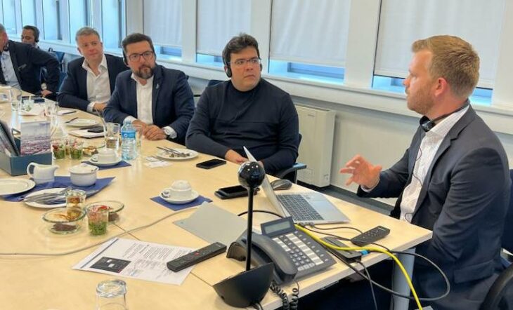 Comitiva do Governo visita maior porto da Alemanha, se reúne com empresas e assina memorando para operações no Porto de Luís Correia