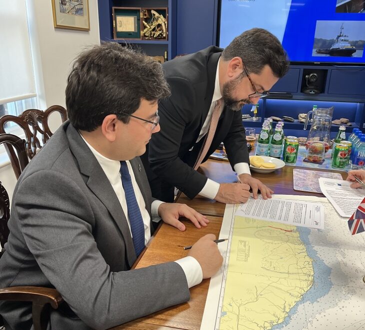 Comitiva do Piauí se reúne com investidores na Inglaterra e assina memorandos para desenvolvimento do Porto de Luís Correia