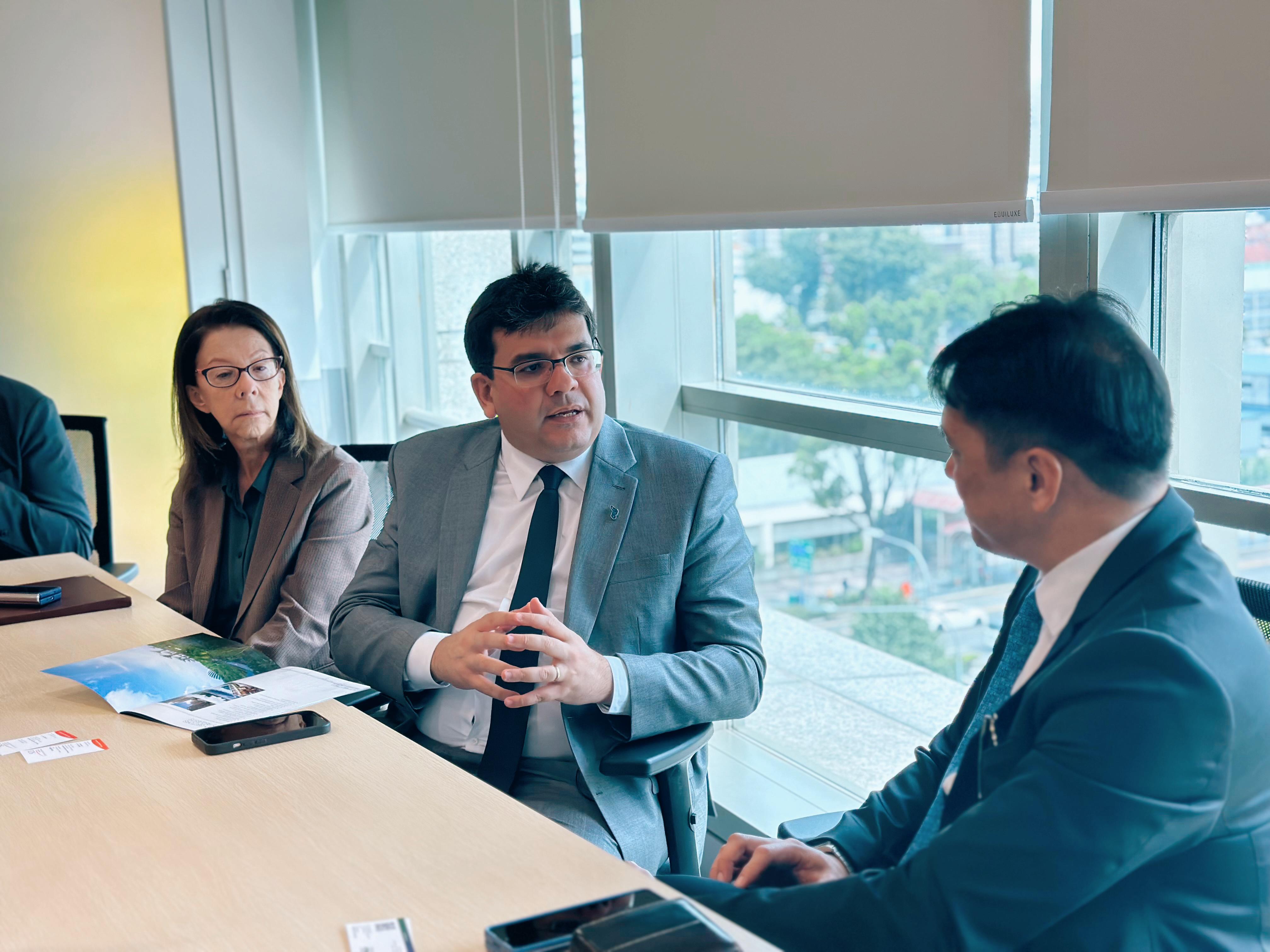 WhatsApp Image 2024-03-15 at 08.14.59 (1).jpeg