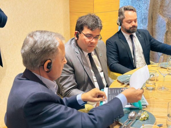 Na Índia, governador se reúne com maiores empresas agrícolas do mundo