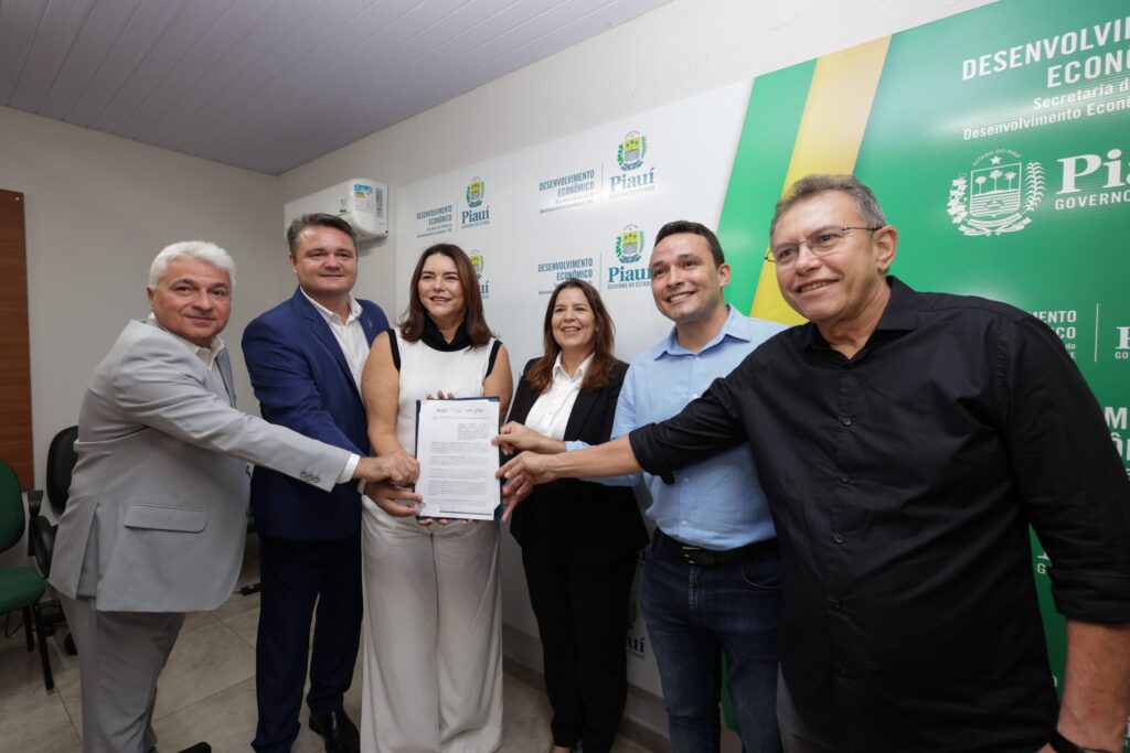 Programa Oportunidade Jovem firma parceria com programa de capacitação da Coca-Cola