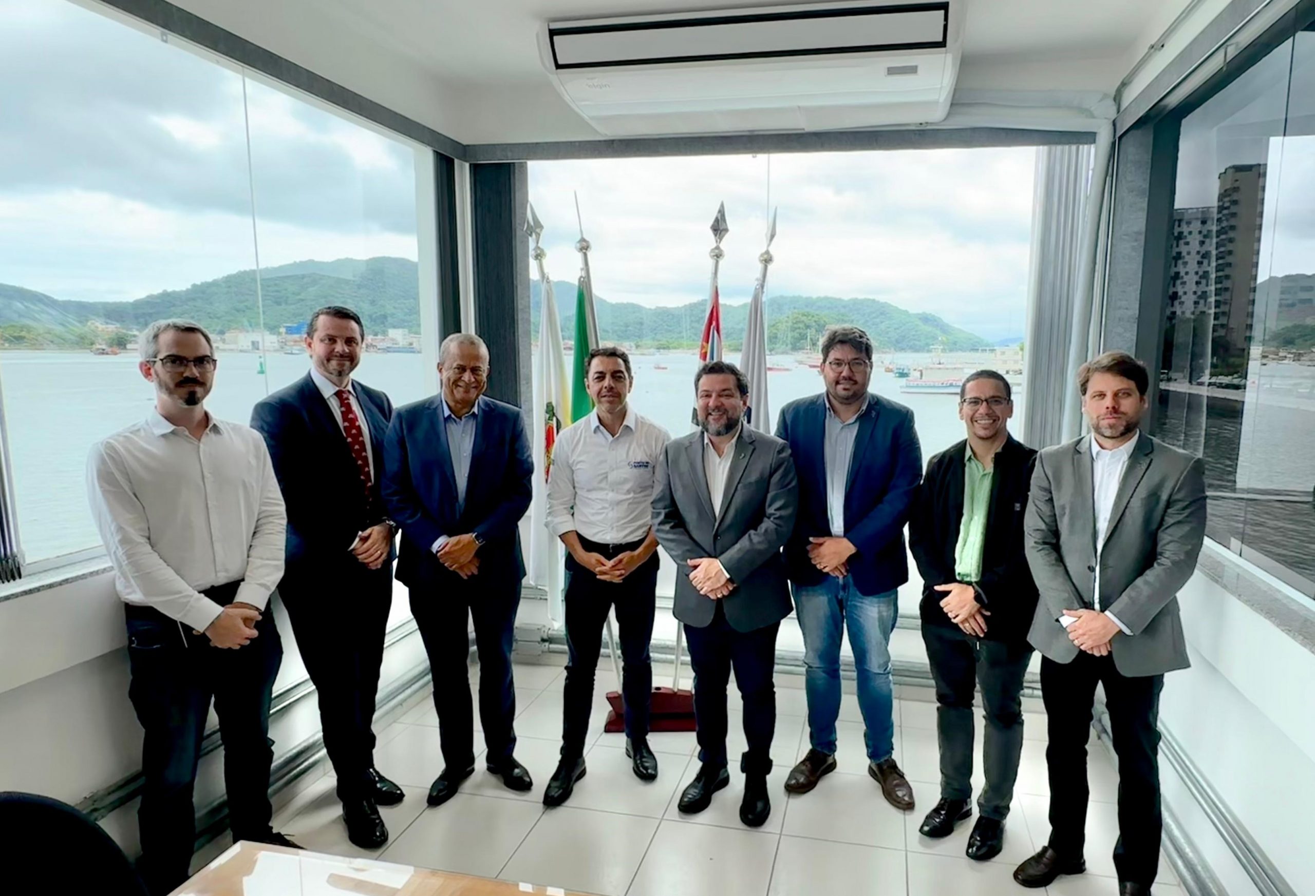 Investe Piauí projeta parceria com Porto de Santos para aumentar fluxo logístico e exportações