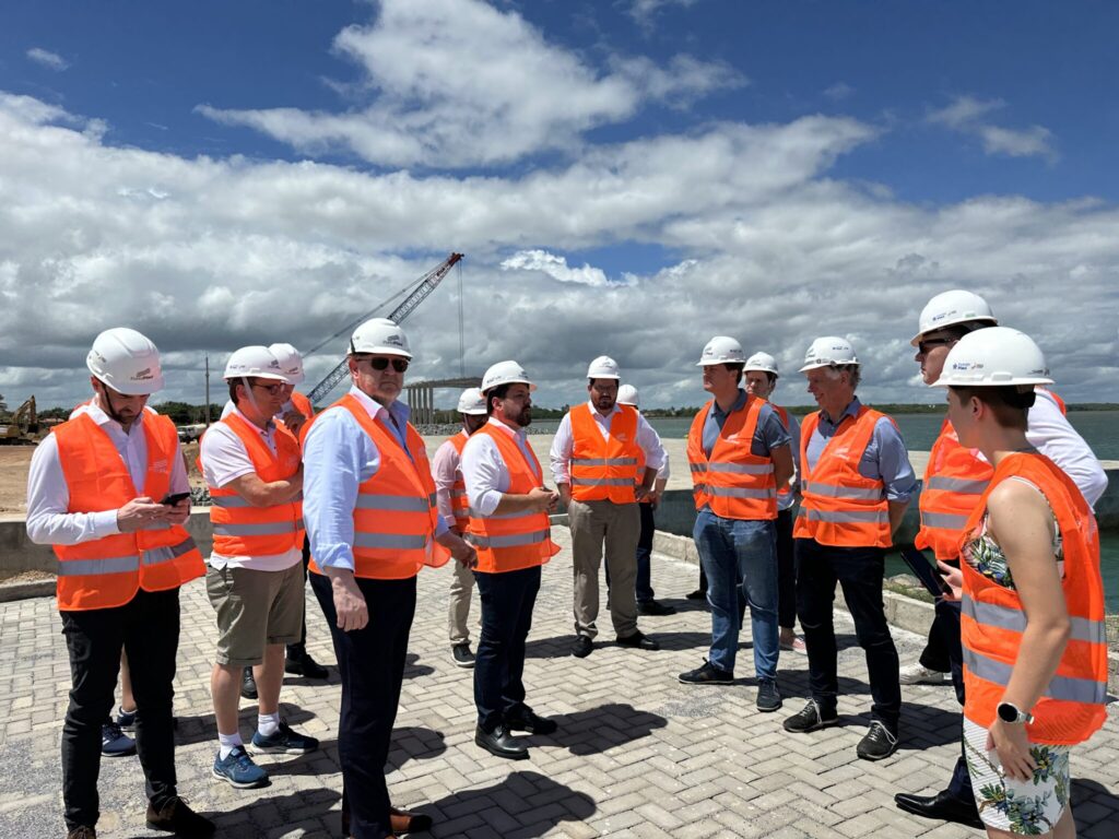 Porto Piauí recebe empresa belga Fluxys para colaboração na construção de gasoduto no litoral