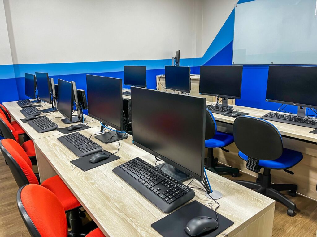 Faculdade Estadual PIT abre processo seletivo para as primeiras turmas presenciais de Inteligência Artificial no PI