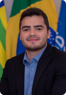 Ícaro Torres de Carvalho